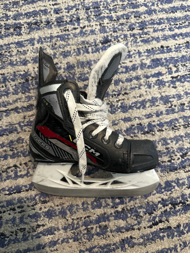 Used CCM Regular Width  11.5 Tacks AS580 Hockey Skates