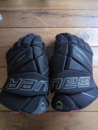 Used Bauer Vapor 2X Gloves 14"