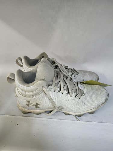 Used Under Armour Baseball Cleats Senior 7 Baseball And Softball Cleats