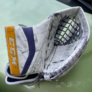 Senior Used CCM Premier II Goalie Glove