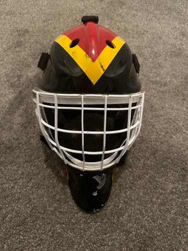Used Bauer  NME VTX Goalie Mask