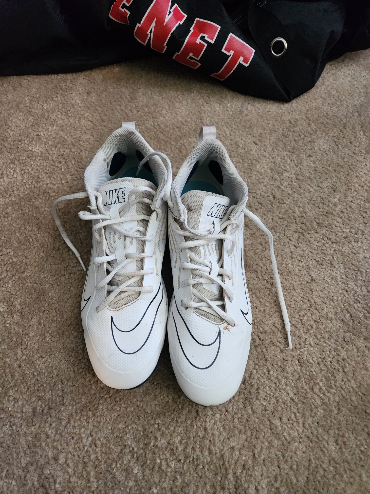 Nike Alpha Huarache 8 Varsity Men's Size 10 (W 11) - White