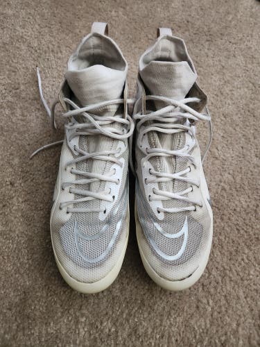 Nike Alpha Huarache 8 Elite  Men's Size 10 (W 11) - White