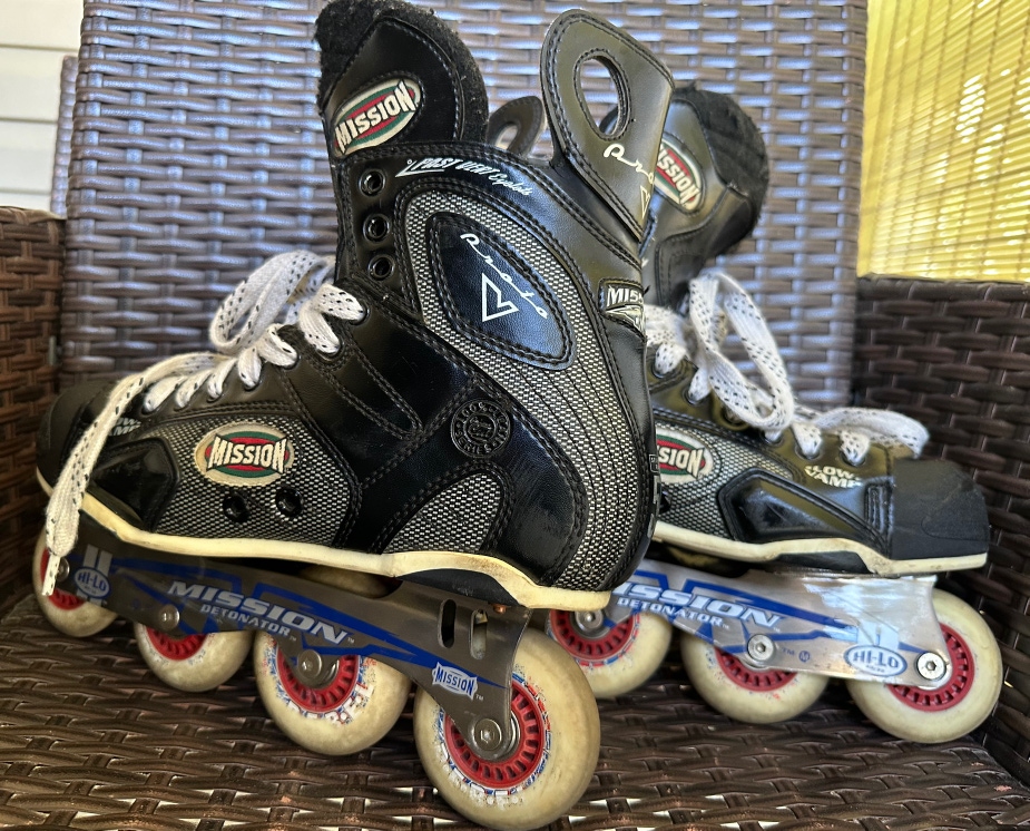 Gently Used Mission Proto V Senior 10  Roller Hockey Skates