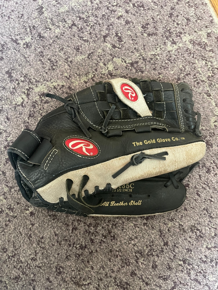 Used Right Hand Throw 13.5" Players Series Softball Glove