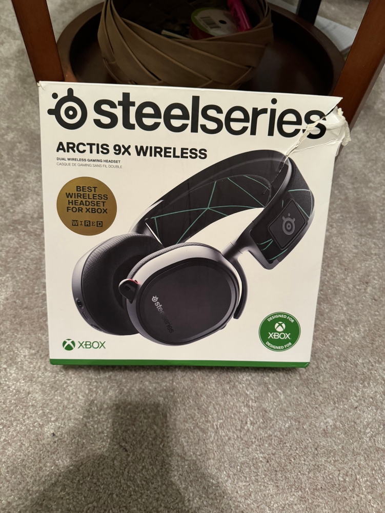 Steelseries arctis 9x wireless headset xbox