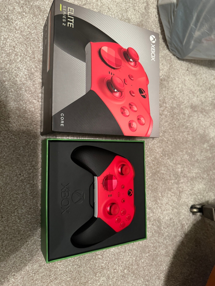 Elite series 2 Xbox Controller (red)