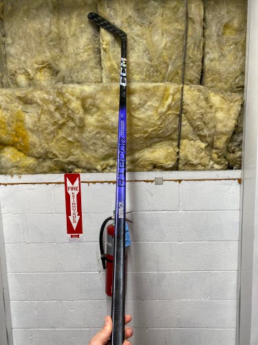 New Left Hand P29 RibCor Trigger 8 Pro Hockey Stick