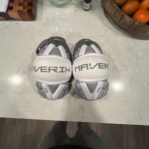 New Medium/Large Maverik MX Arm Pads