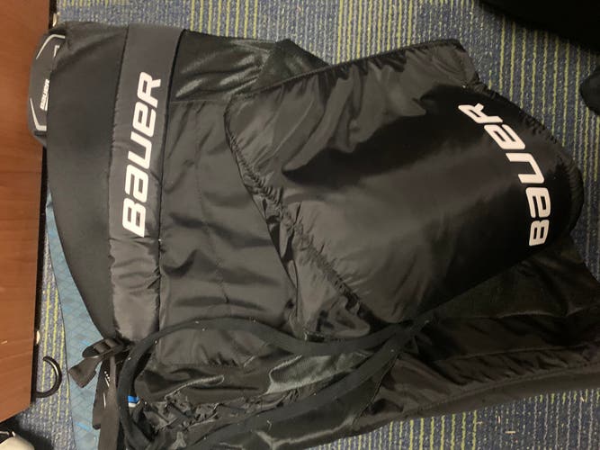 Senior XL Bauer Hockey Pants