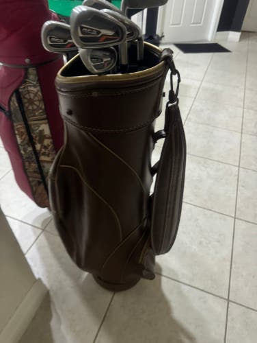 Classic Golf Cart Bag With individual Club Dividers and shoulder strap