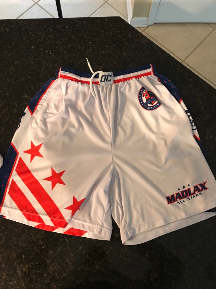 Madlax All-Stars Shorts (White, Adult L)