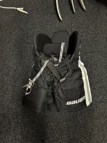 Bauer hockey pants
