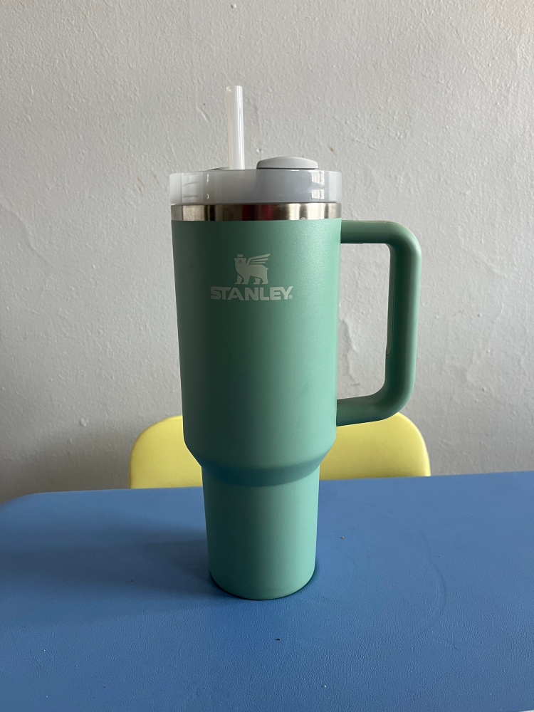 Stanley Tumbler With Straw