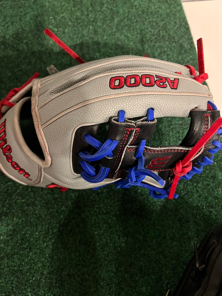Infield 11.5" DP15 A2000 Baseball Glove