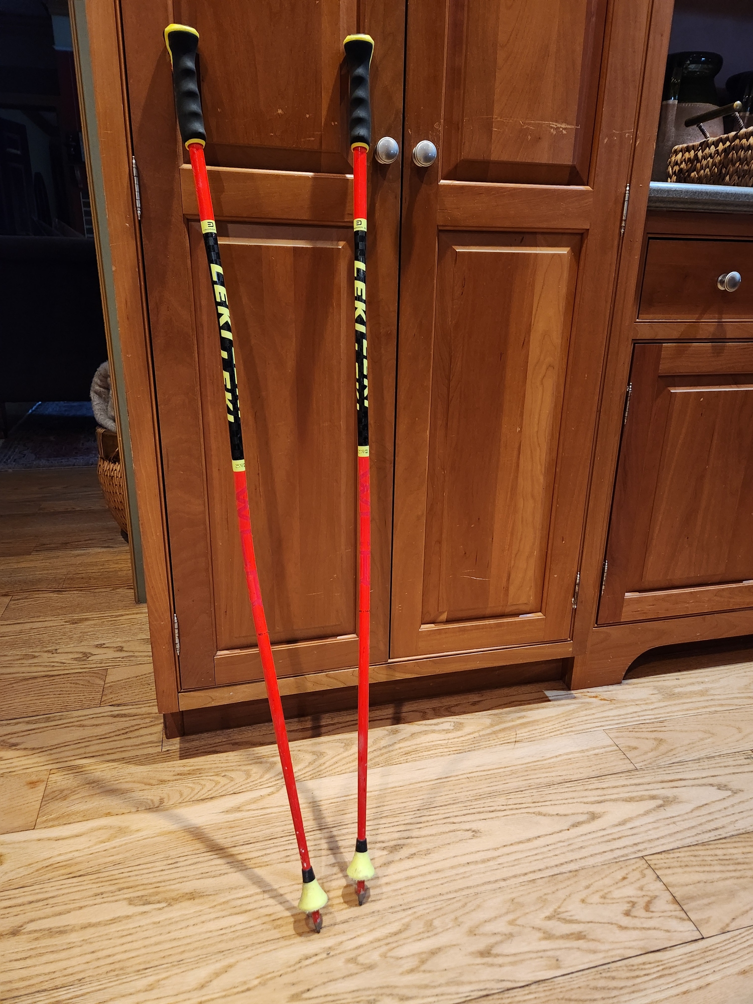 Leki Racing World Cup Lite 3D GS Ski Poles 44in (110cm)