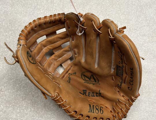 Used Reach M86 12 3 4" Fielders Glove