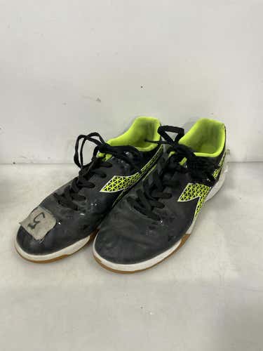 Used Diadora Senior 5 Indoor Soccer Indoor Shoes