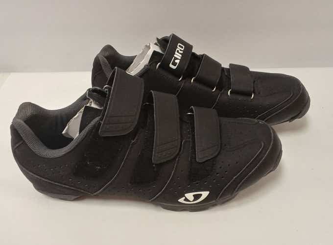Used Giro Senior 10 Bicycle Shoes