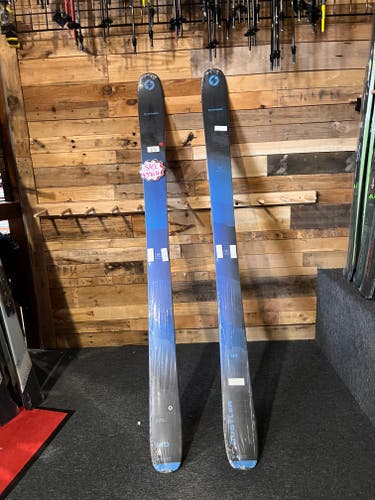 Blizzard 180 cm Rustler 10 Skis