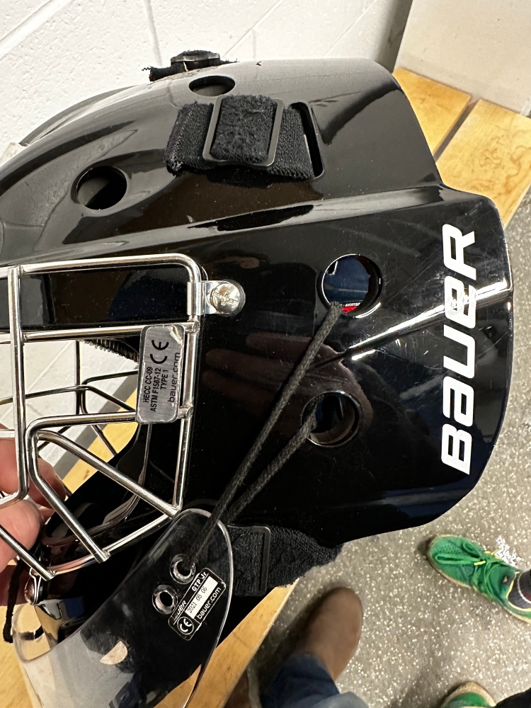 Bauer 940x Junior Goalie Mask