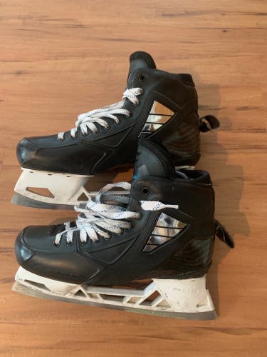 True Two-Piece goalie skates