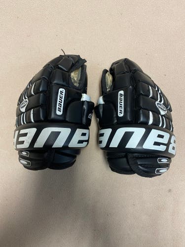 Used Bauer Supreme 2000 Gloves 10"