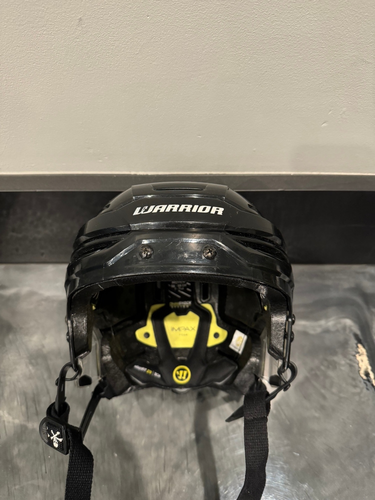 Men’s Medium Warrior Hockey Helmet