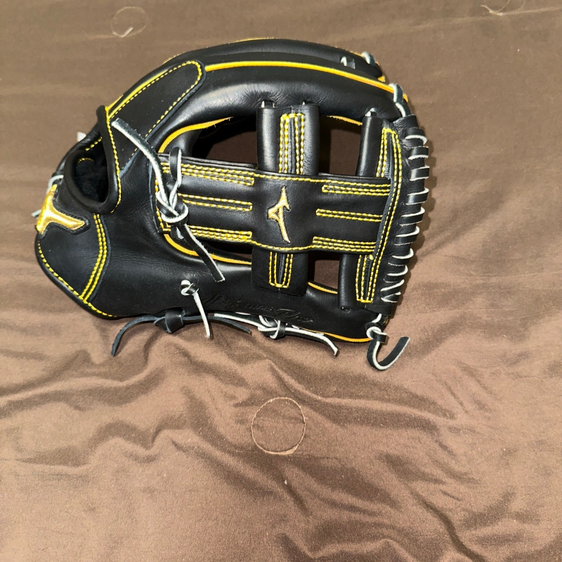 Infield 11.75" Pro Baseball Glove