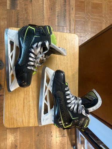 Used Bauer Regular Width 8.5 GSX Hockey Goalie Skates