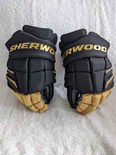 Sher-Wood Rekker RE1 13" Vegas Golden Knights Gloves Bundle Pro Stock USED - EXCELLENT CONDITION