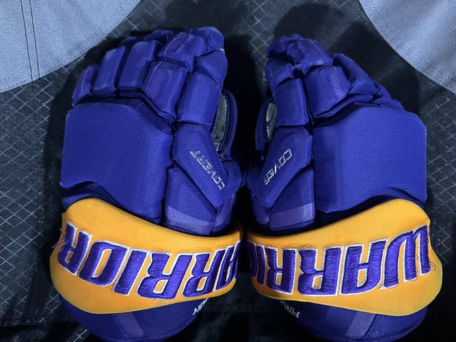 Used Warrior Covert Pro Stock Gloves 13" LA Kings Reverse Retro - Victor Arvidsson