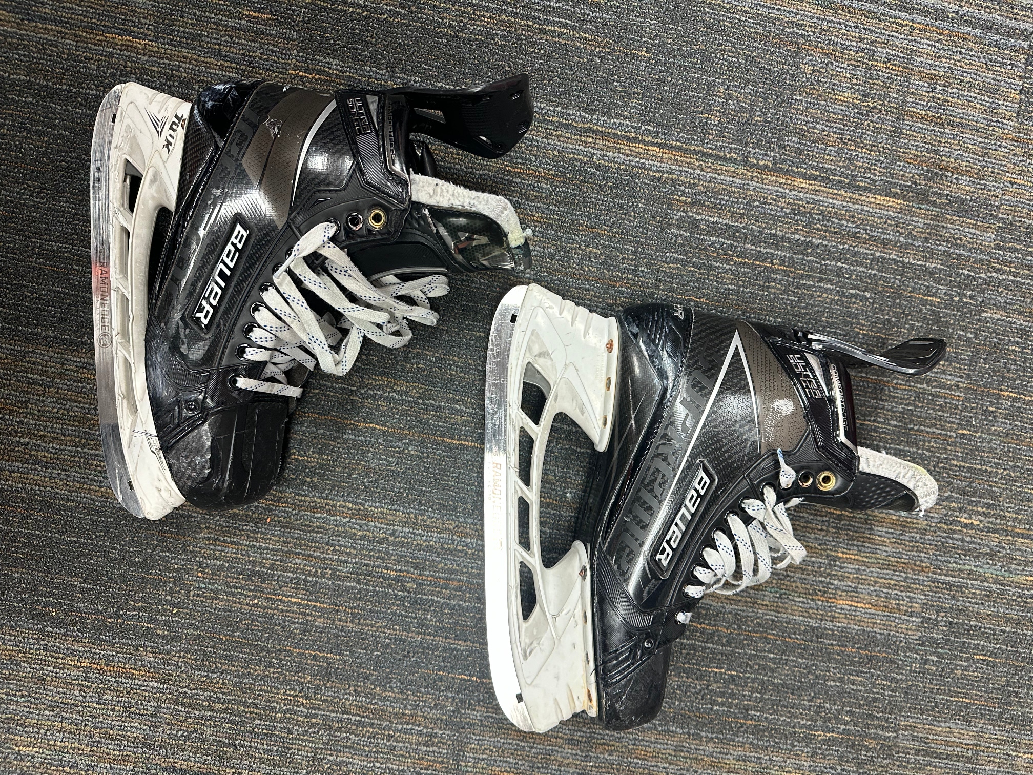 Senior Used Bauer Supreme UltraSonic Hockey Skates Regular Width Pro Stock 11