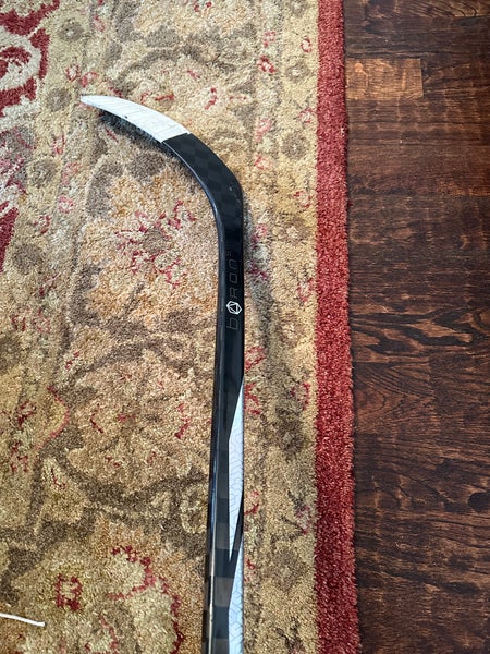 Intermediate Used Right Handed Bauer Proto-R Hockey Stick P92