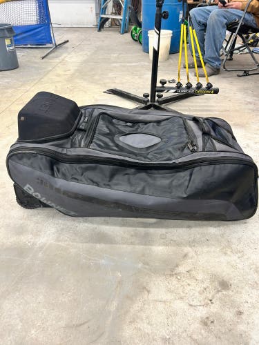 Bownet Commander Rolling Catchers Bag