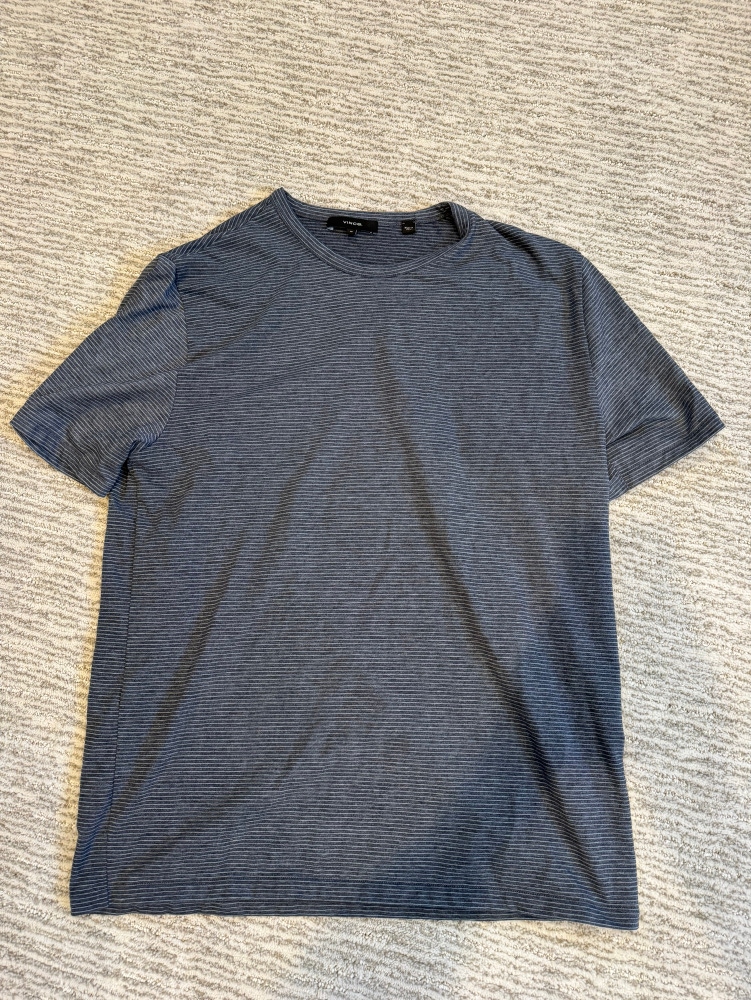 Men’s Medium Blue Striped T-Shirt