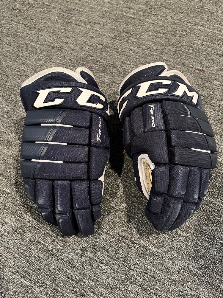 CCM 15"  Tacks 4 Roll Pro Gloves