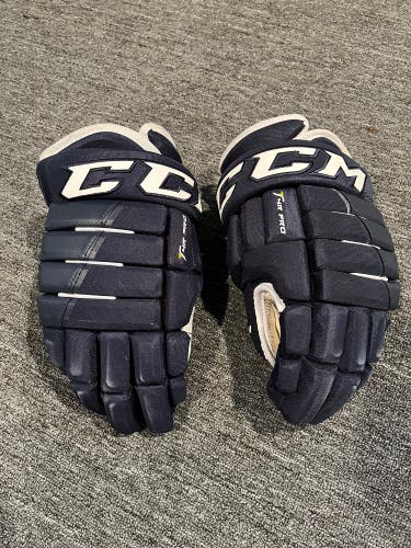 CCM 15"  Tacks 4 Roll Pro Gloves