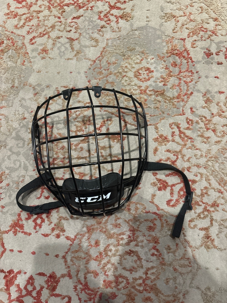 Black can hockey cage Large
