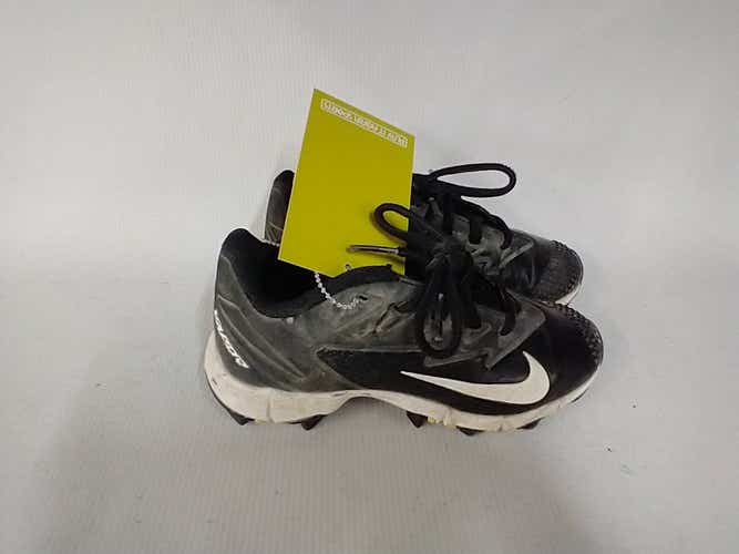 Used Nike Junior 01 Football Cleats