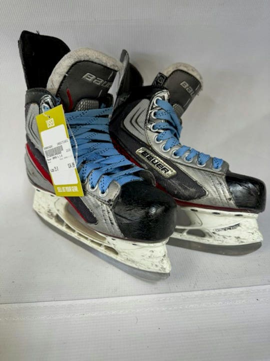 Used Bauer Vapor X 3.0 Intermediate 5.0 Ice Hockey Skates
