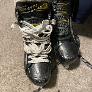 Senior Bauer Regular Width 10.5 Supreme 2S Pro Hockey Skates