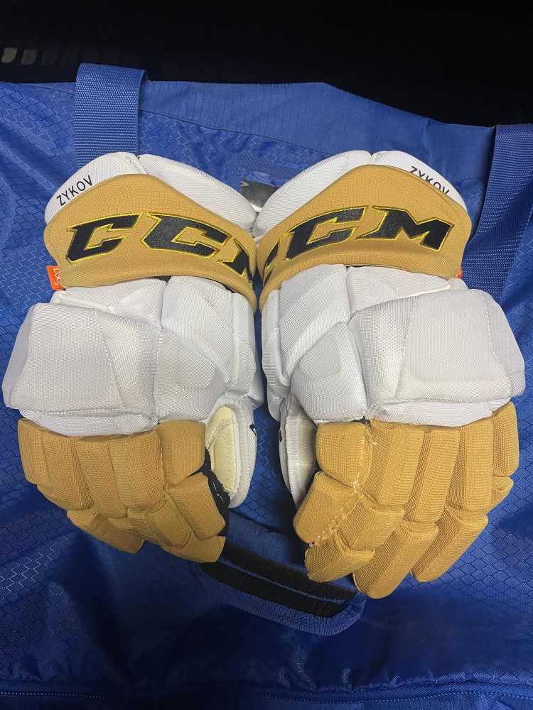 CCM 14" Pro Stock Jetspeed FT1 Gloves Vegas Golden Knights