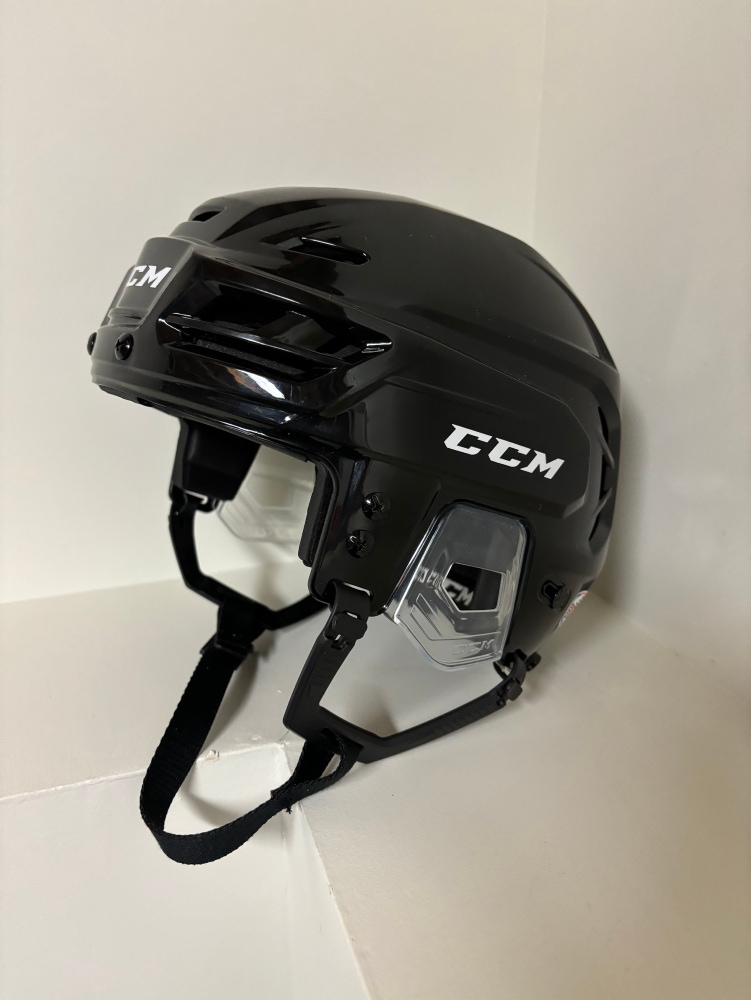 New W/box Ccm Tacks 310 Helmet