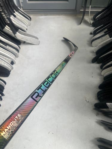 NATHAN MACKINNON Right Handed P29 Pro Stock TRIGGER 8 PRO NHL Hockey Stick