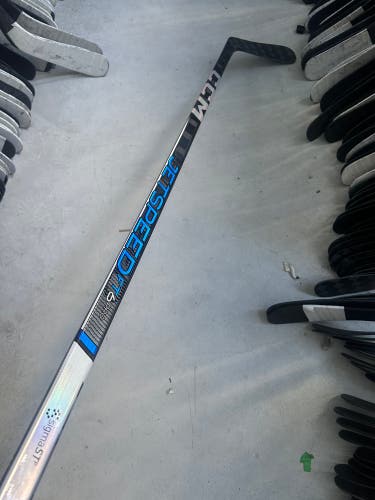Senior Right Handed P29 Pro Stock Jetspeed FT6 Pro Hockey Stick