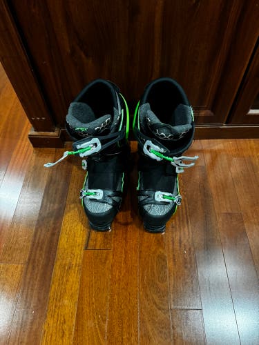 Men’s Apex Ski Boot (Adjustable Flex)