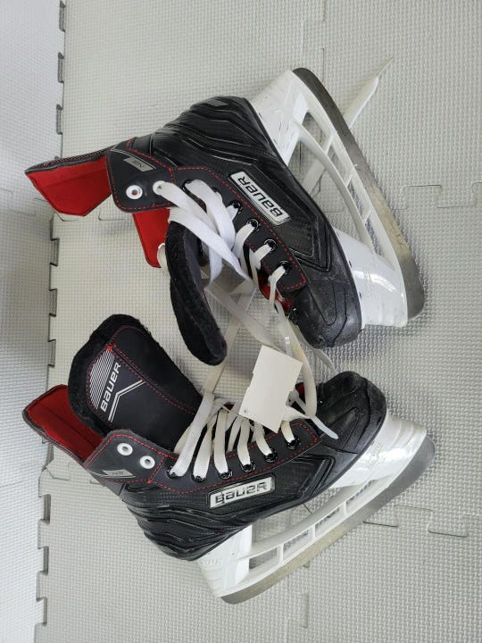Used Bauer Ns Junior 03.5 Ice Hockey Skates