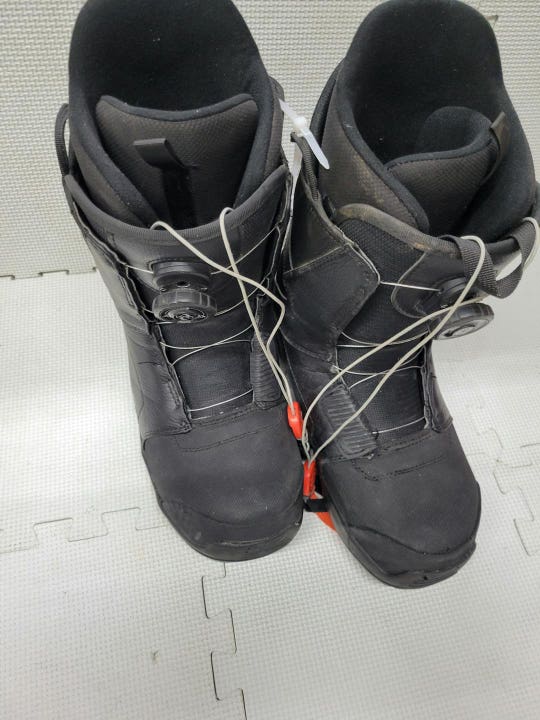 Used Burton Progression Boa Senior 11 Men's Snowboard Boots