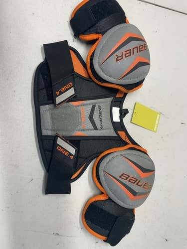 Used Bauer One.4 Sm Hockey Shoulder Pads